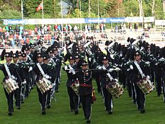  .. og så var det heile over. HM Kongens Garde forlet Bryne stadion